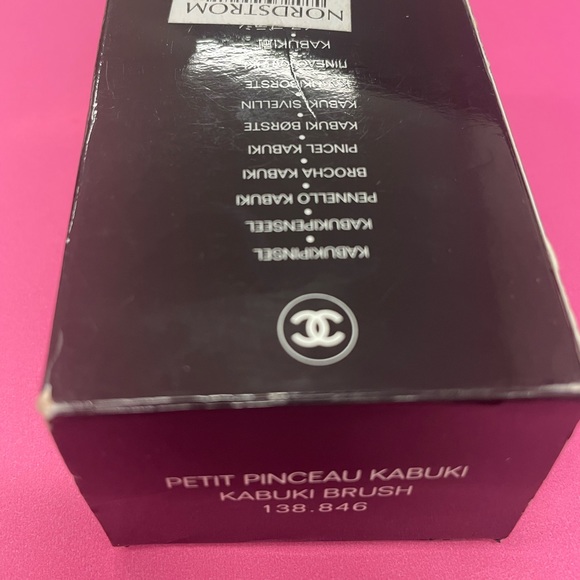 Chanel Kabuki Brush from Nordstrom Makeup Brush - Picture 10 of 10